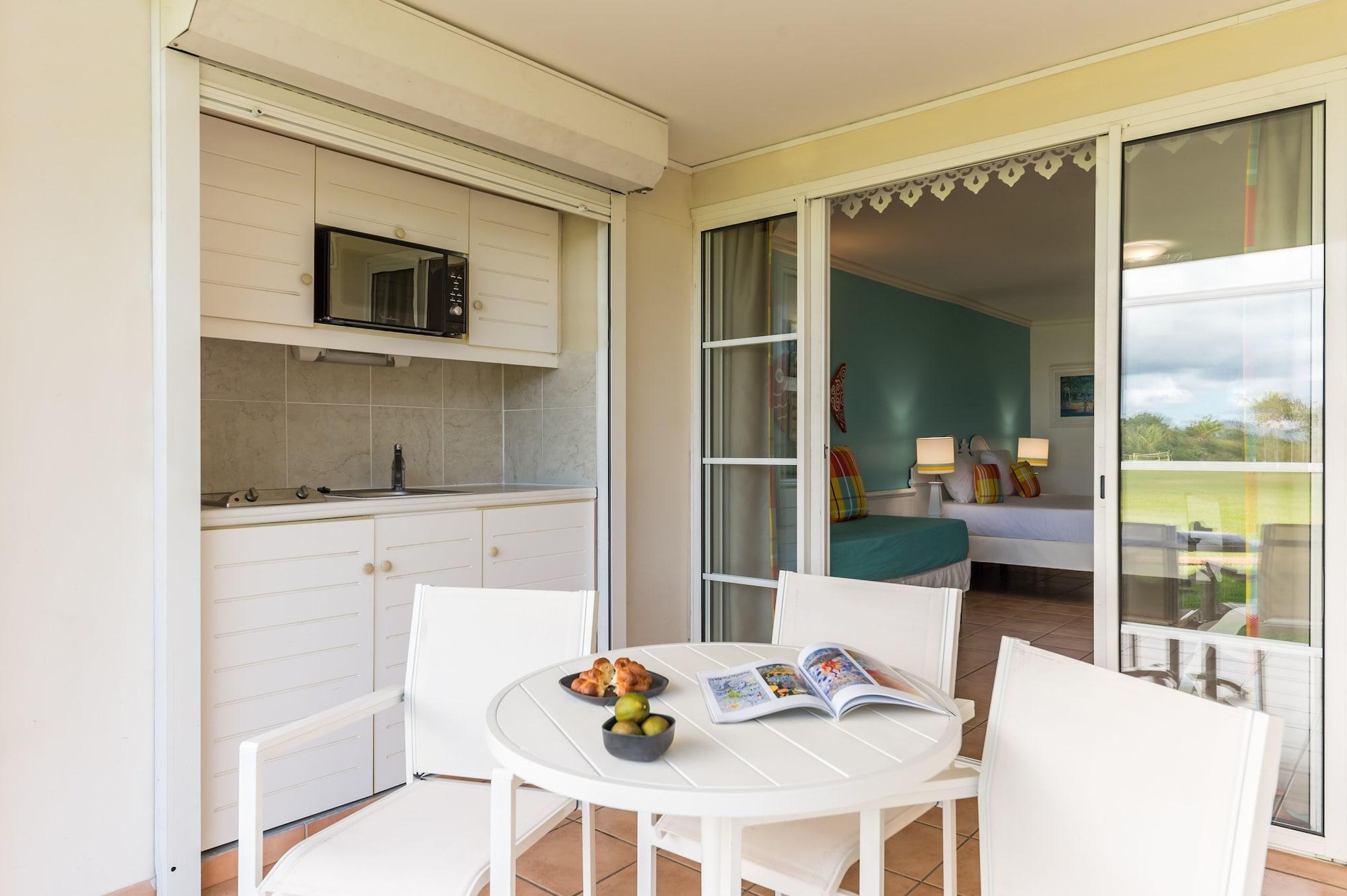 Residence Pierre & Vacances Premium Les Ilets Сен-Лу Екстериор снимка